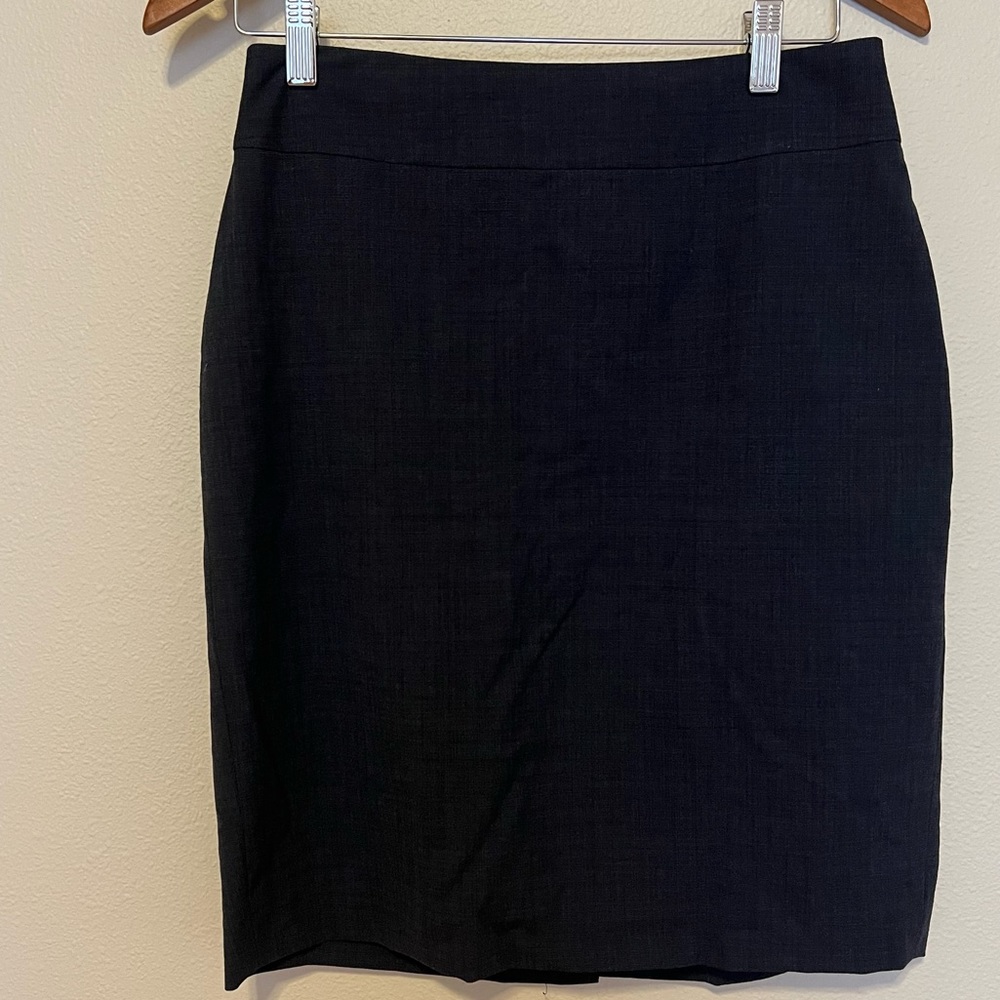 Banana Republic Lined Pencil Skirt ~ Size 4P